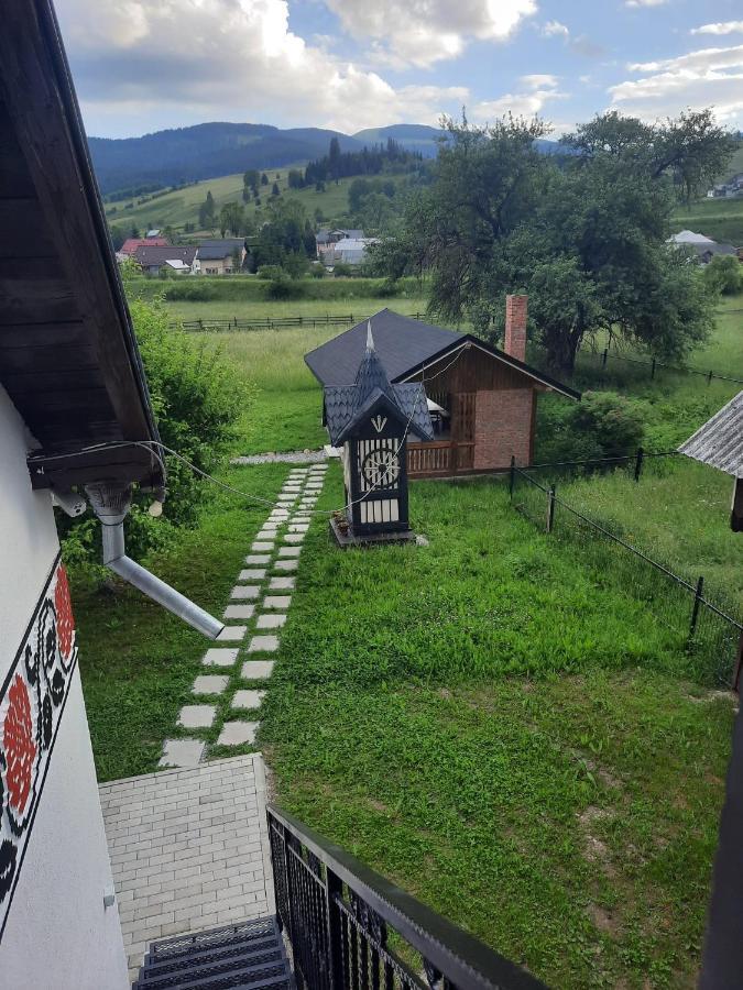 Casa Dumitru Si Elena Ciocanesti Bucovina מראה חיצוני תמונה
